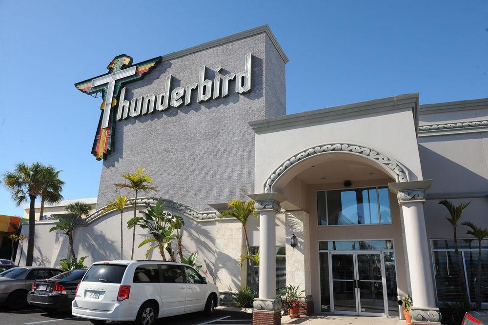 Thunderbird Beach Resort Treasure Island Exteriér fotografie