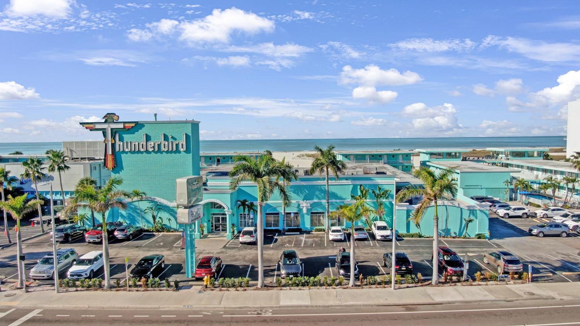 Thunderbird Beach Resort Treasure Island Exteriér fotografie