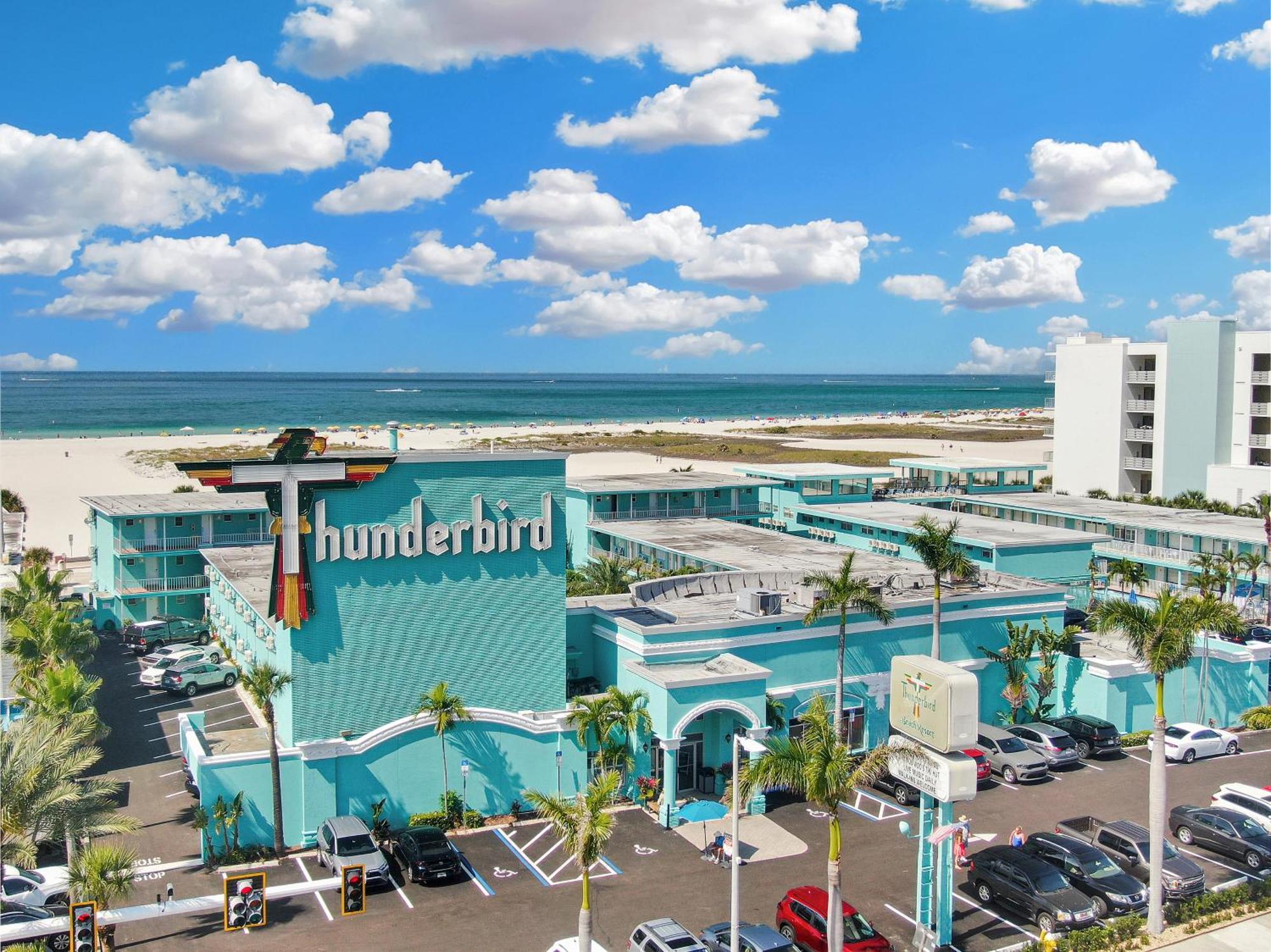 Thunderbird Beach Resort Treasure Island Exteriér fotografie